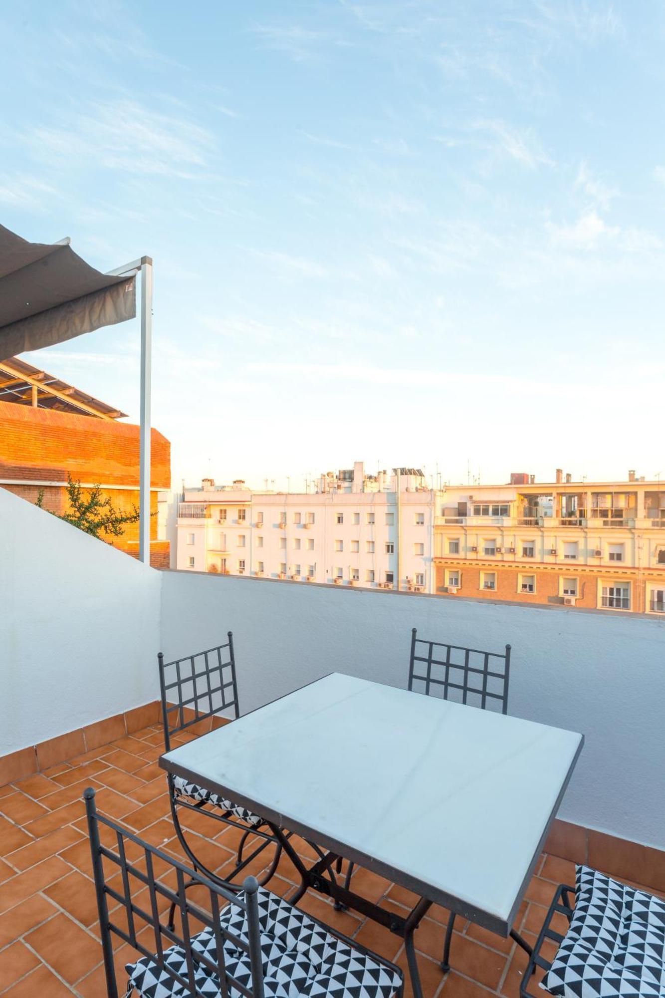 Duplex Triana Sevilla Buitenkant foto
